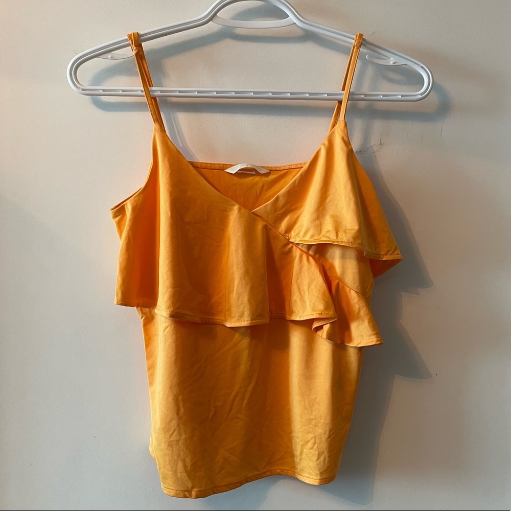 🛍3 for $25🛍 H&M Tangerine Ruffle Tank Top